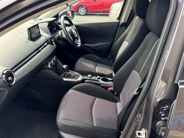 Mazda DEMIO 2018 7042198-4