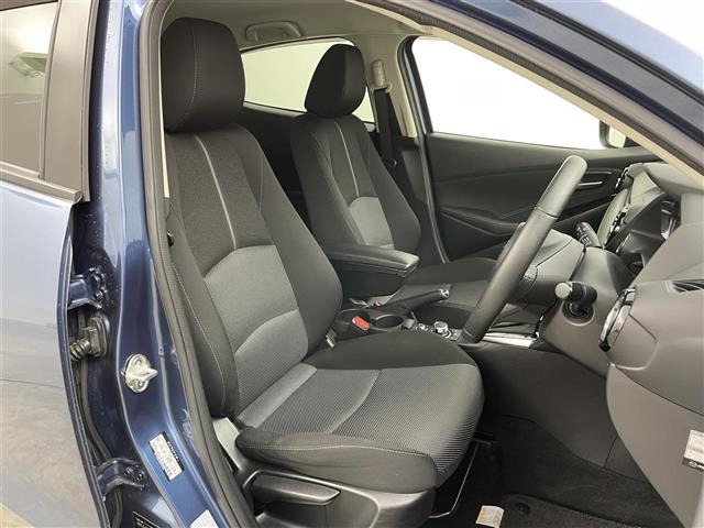 Mazda DEMIO 2018 7042224-1