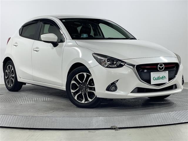 Mazda DEMIO 2015 7042237-0