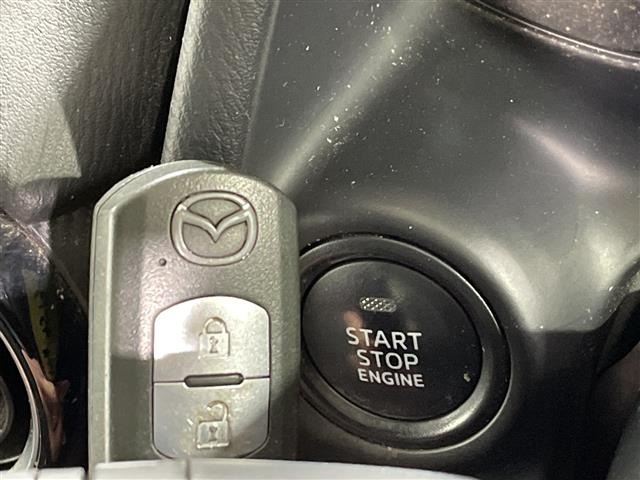 Mazda DEMIO 2015 7042237-1