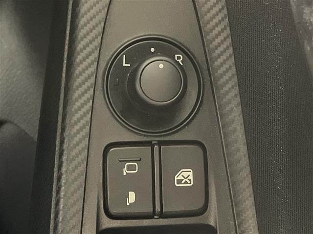 Mazda DEMIO 2015 7042237-8