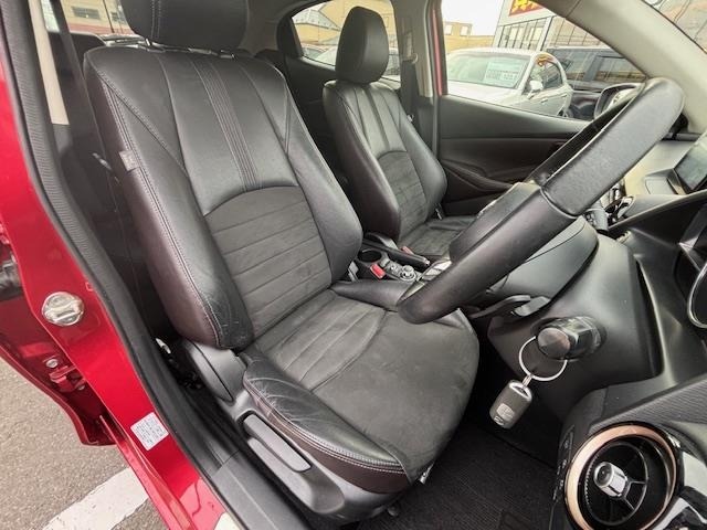 Mazda DEMIO 2018 7042263-2