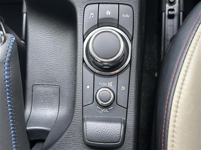 Mazda DEMIO 2015 7042324-23