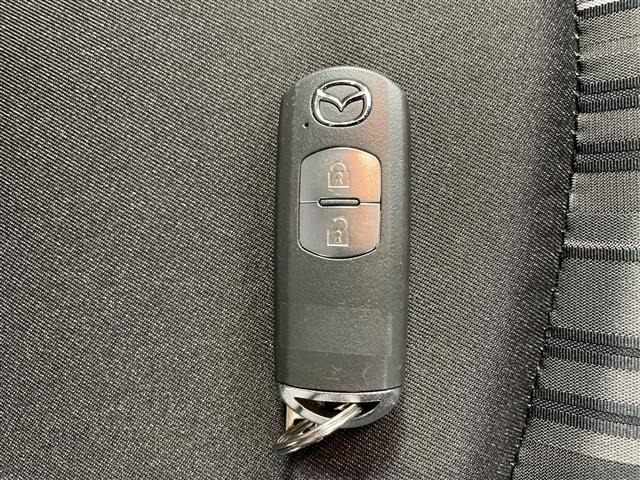 Mazda DEMIO 2019 7042351-11