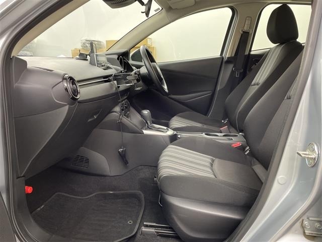 Mazda DEMIO 2019 7042351-6