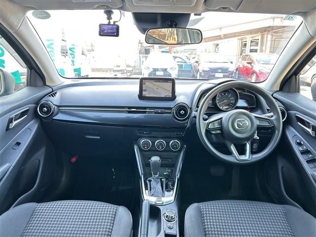 Mazda DEMIO 2017 7042393-14
