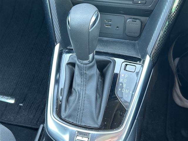 Mazda DEMIO 2017 7042393-3