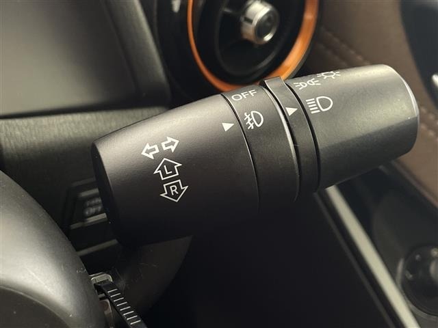 Mazda DEMIO 2017 7042517-11