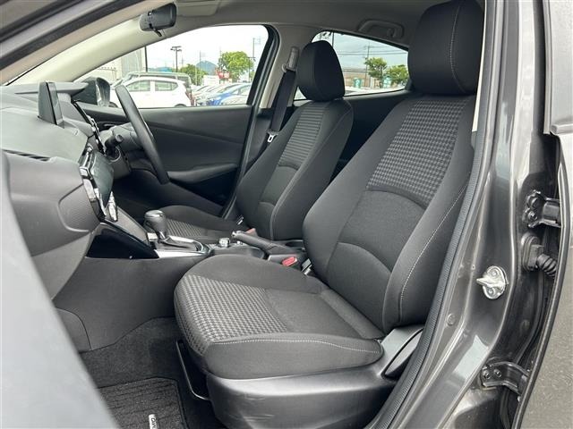 Mazda DEMIO 2018 7042756-4