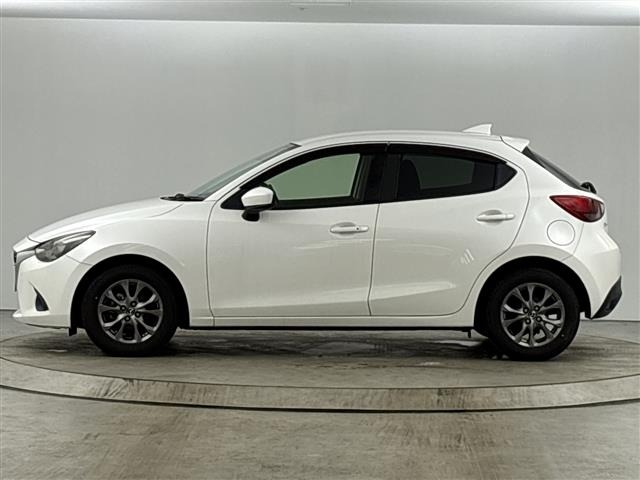 Mazda DEMIO 2017 7042777-4