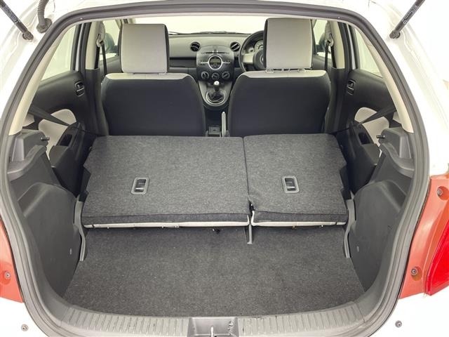 Mazda DEMIO 2010 7042791-5