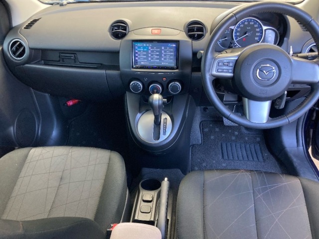 Mazda DEMIO 2012 7042851-4