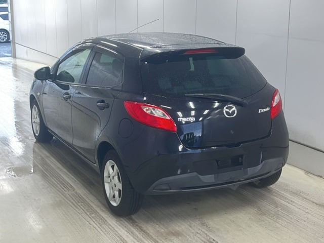 Mazda DEMIO 2013 7042861-1