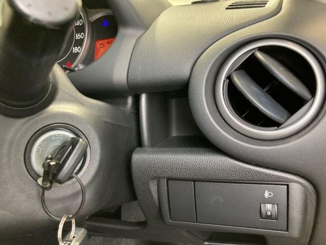 Mazda DEMIO 2013 7042861-5
