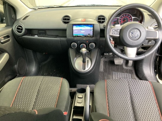 Mazda DEMIO 2013 7042862-4