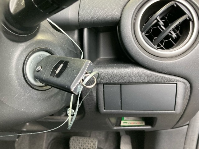 Mazda DEMIO 2013 7042862-5