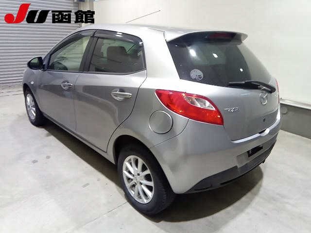 Mazda DEMIO 2013 7042874-1