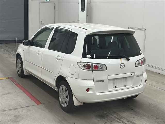 Mazda DEMIO 2007 7042877-1
