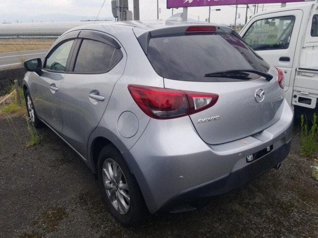 Mazda DEMIO 2019 7042896-1