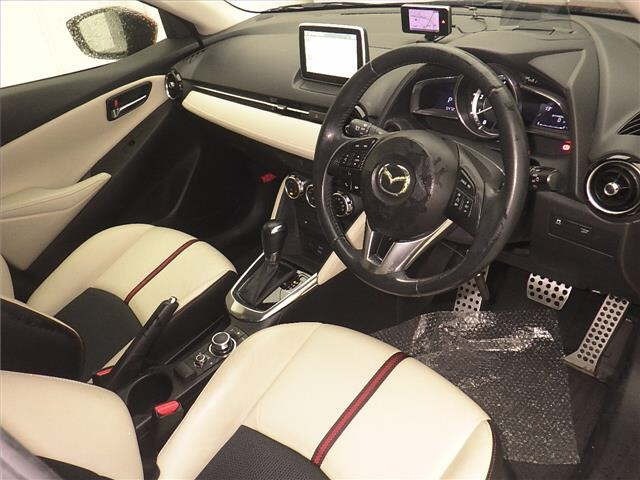 Mazda DEMIO 2014 7042911-3