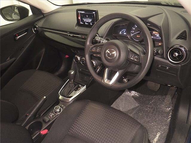 Mazda DEMIO 2017 7042916-3