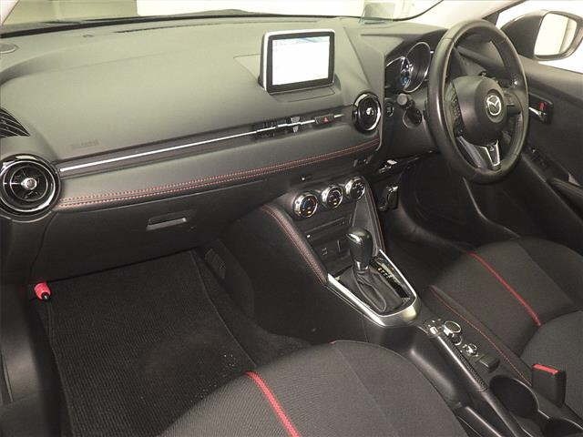 Mazda DEMIO 2016 7042920-4