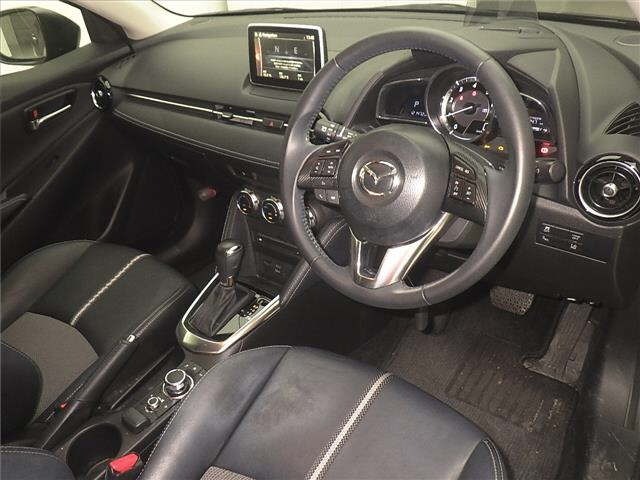 Mazda DEMIO 2016 7042936-3