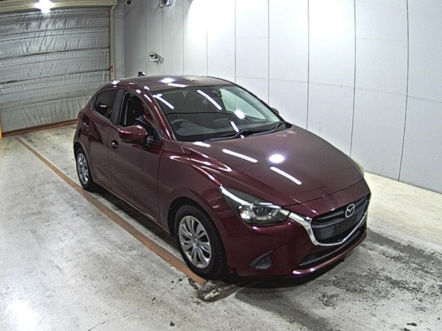 Mazda DEMIO 2017 7042941-0