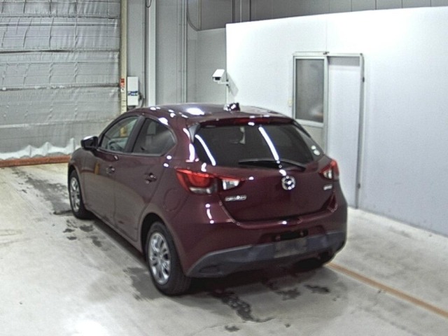Mazda DEMIO 2017 7042941-1