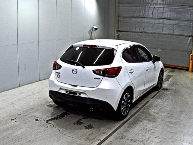 Mazda DEMIO 2018 7042959-5