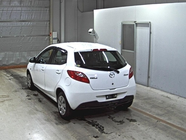 Mazda DEMIO 2011 7042967-1
