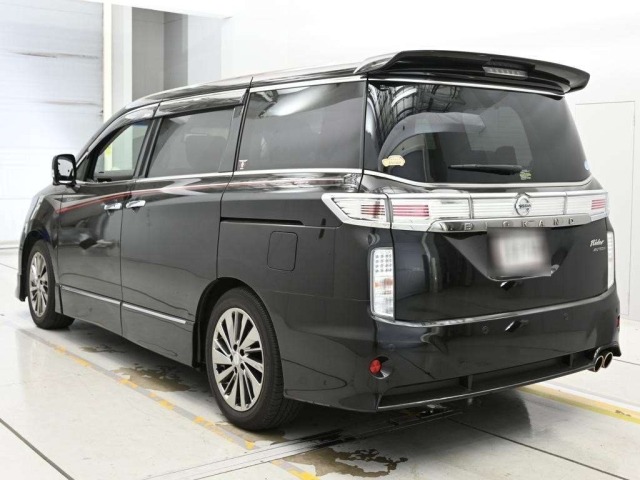 Nissan ELGRAND 2019 7044390-6