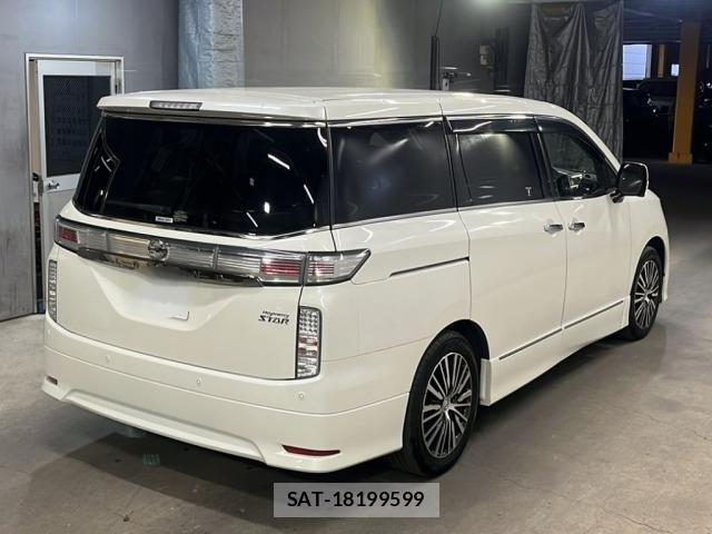 Nissan ELGRAND 2020 7044439-5