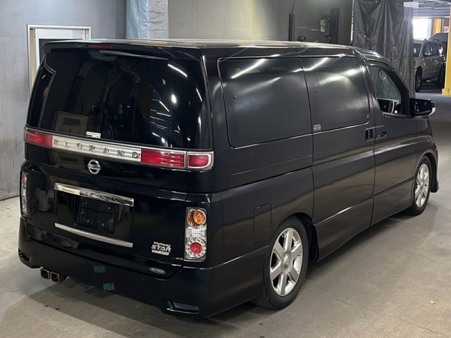 Nissan ELGRAND 2009 7044446-5