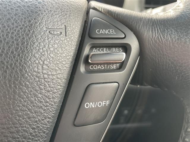 Nissan ELGRAND 2014 7044447-9
