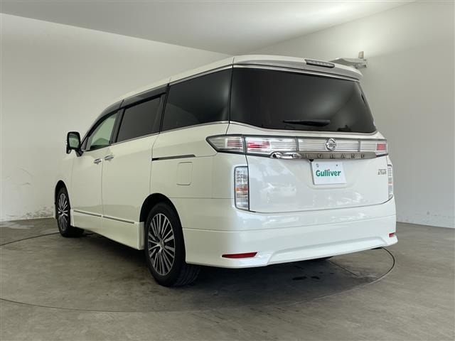 Nissan ELGRAND 2017 7044473-13