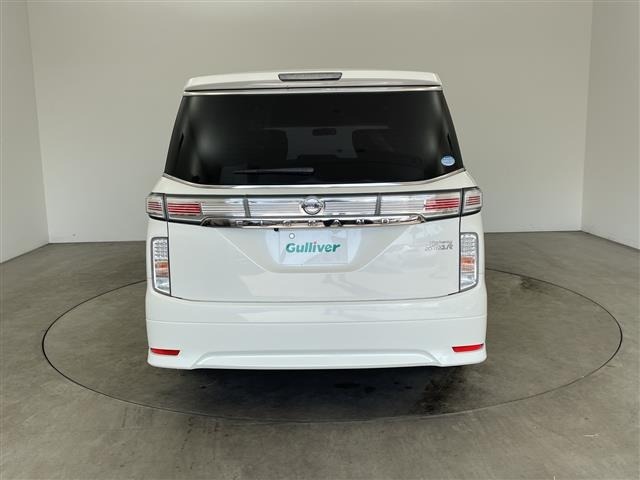 Nissan ELGRAND 2017 7044473-18