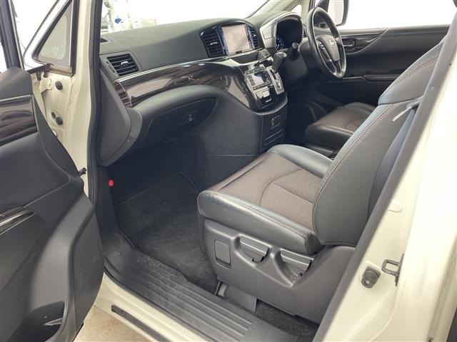 Nissan ELGRAND 2017 7044473-20