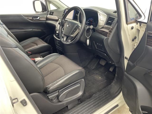 Nissan ELGRAND 2017 7044473-5