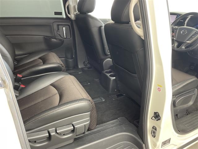 Nissan ELGRAND 2017 7044473-8