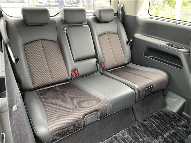 Nissan ELGRAND 2018 7044475-12