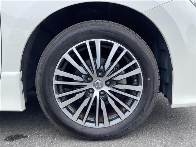 Nissan ELGRAND 2018 7044475-13