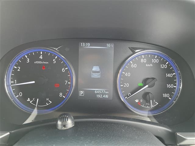Nissan ELGRAND 2018 7044475-6