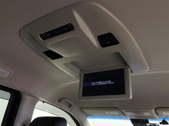 Nissan ELGRAND 2019 7044496-15