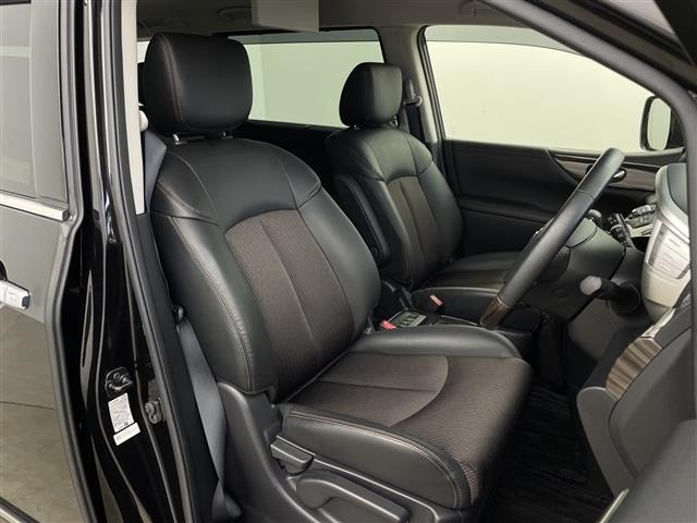 Nissan ELGRAND 2019 7044496-2