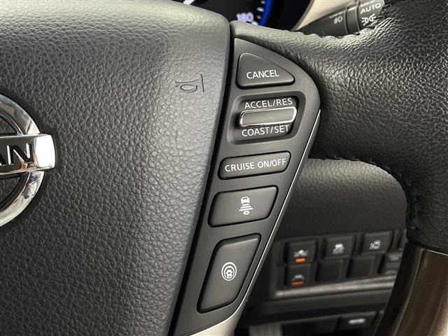 Nissan ELGRAND 2019 7044496-21
