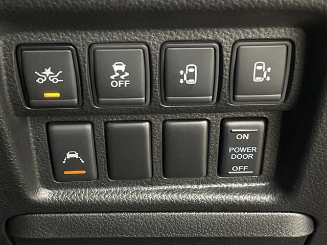 Nissan ELGRAND 2019 7044496-8