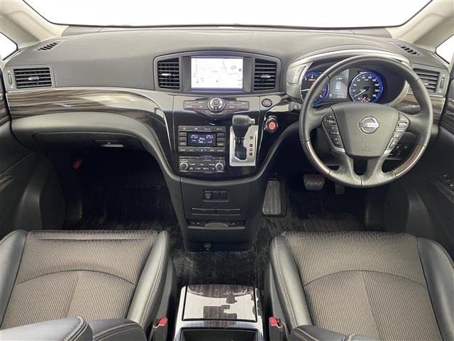 Nissan ELGRAND 2020 7044497-15