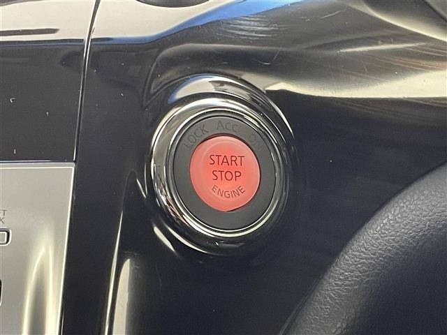 Nissan ELGRAND 2020 7044497-2