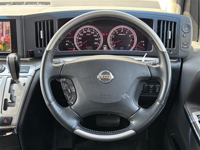 Nissan ELGRAND 2007 7044498-1